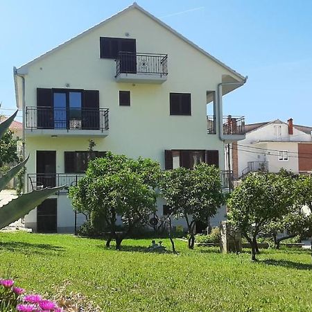 Apartments Figos Trogir Luaran gambar