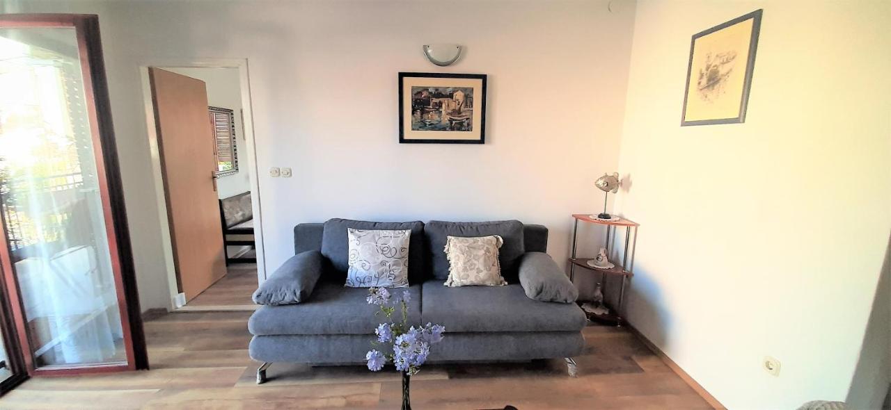 Apartments Figos Trogir Luaran gambar