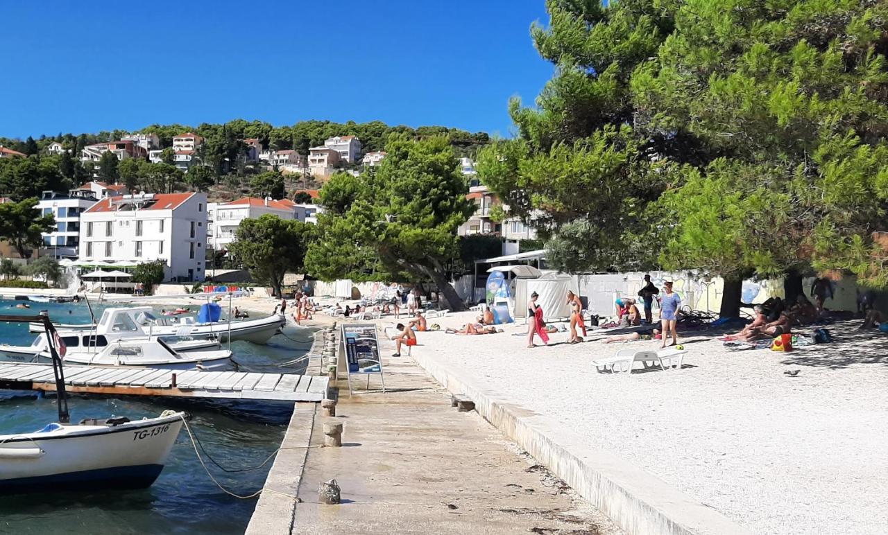 Apartments Figos Trogir Luaran gambar