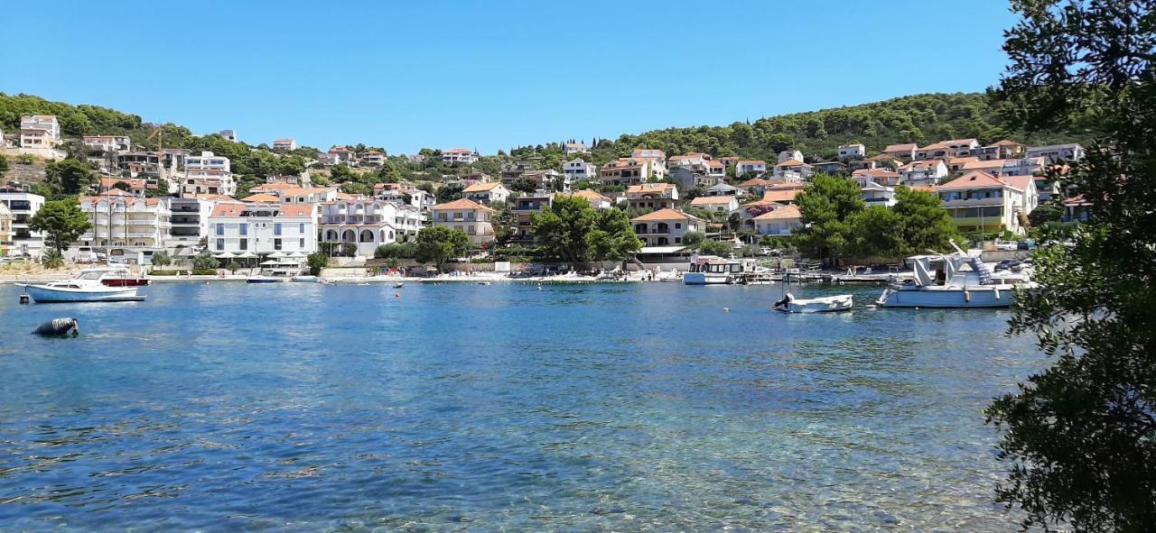 Apartments Figos Trogir Luaran gambar